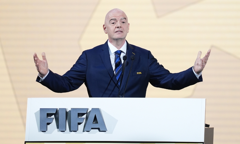 能和队友相 能和队友相